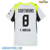 Camisa de time de futebol Borussia Dortmund Felix Nmecha #8 Replicas 2º Equipamento Feminina 2025-26 Manga Curta